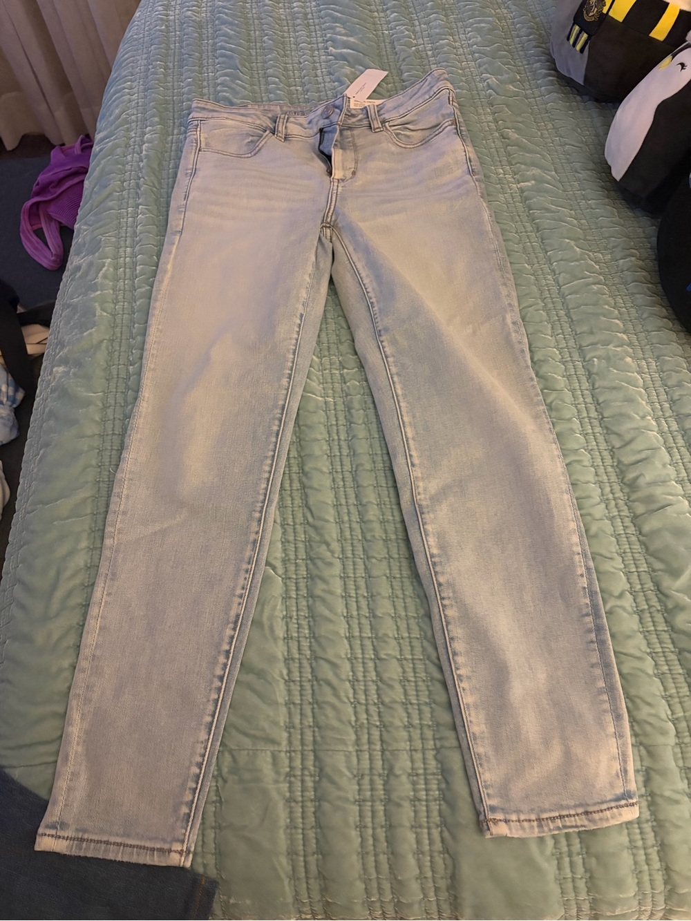 American Eagle Outfitters Light Blue Skinny Jeans